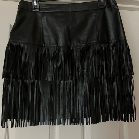 VICI Black Most Wanted Fringe Faux Leather Skirt XL NEW NWOT - Picture 11 of 13